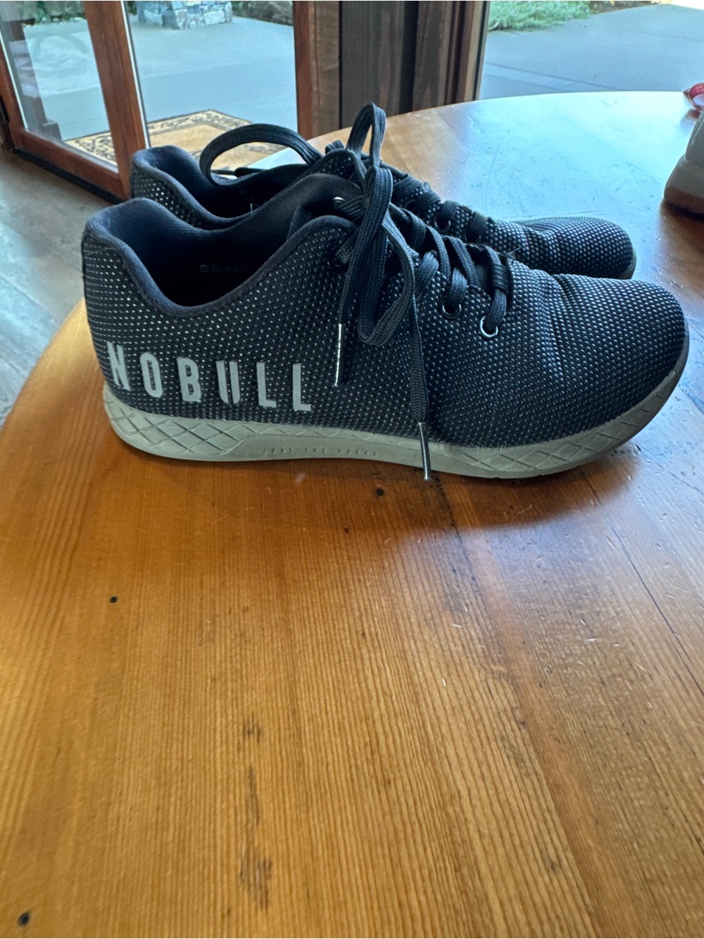 NOBULL women’s 9 Black Training Sneakers
